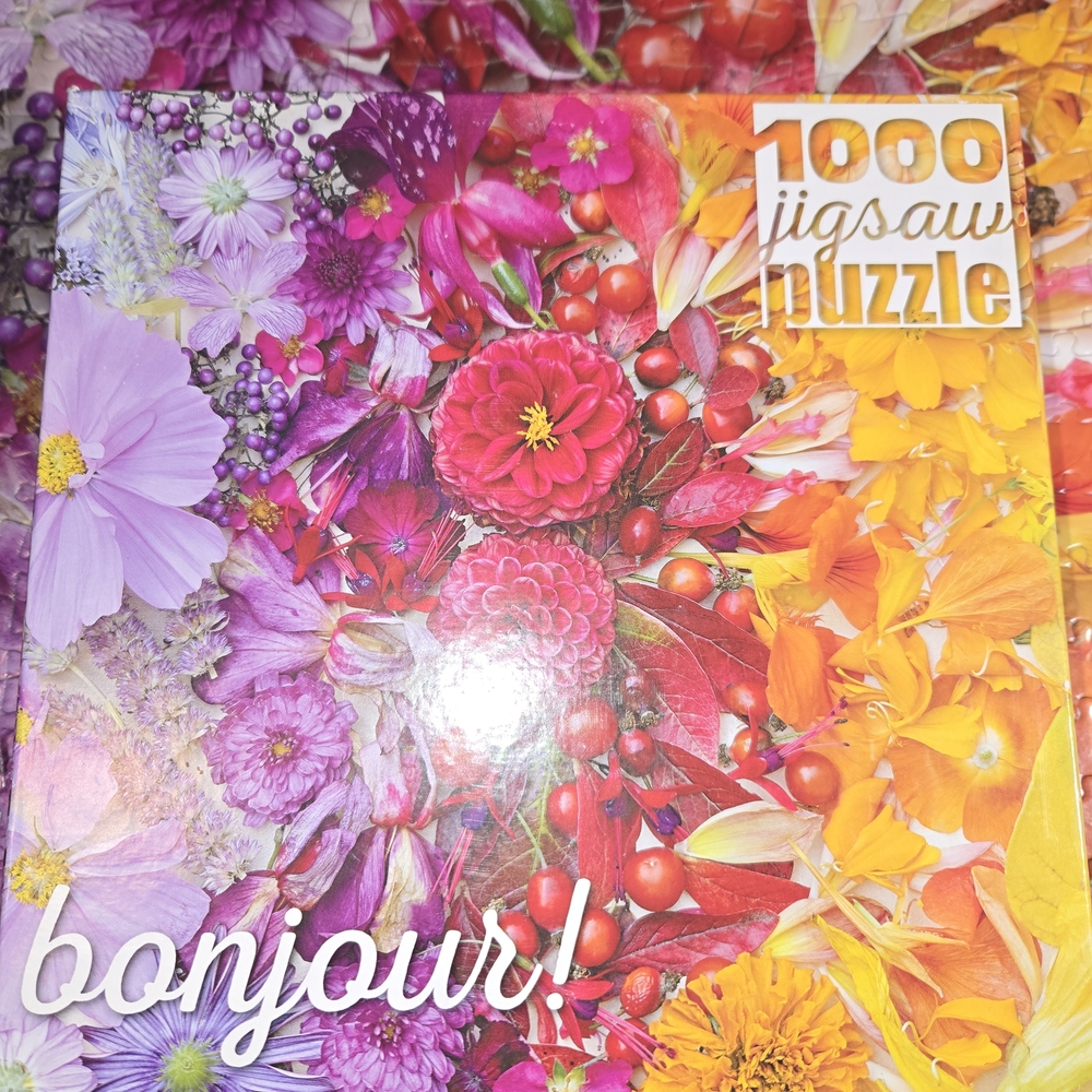 1000 Piece Buffalo Floral Jigsaw Puzzle - Pink and Purple